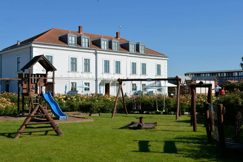 Jak stworzyć przestrzeń do zabawy na świeżym powietrzu