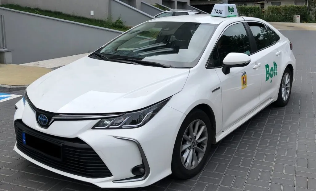 Uber, Bolt, FreeNow Partner - dołącz do zespołu
